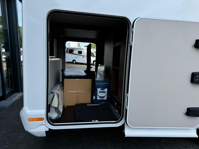 Knaus 700MEG Live I 9T-Automatique Lits Jumeaux Lit Escamotable Alde Attelage photo : 23