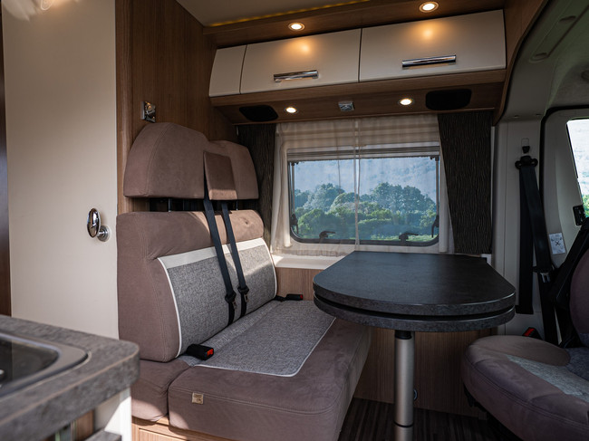 Malibu 640 LE / Gratis stalling foto: 7