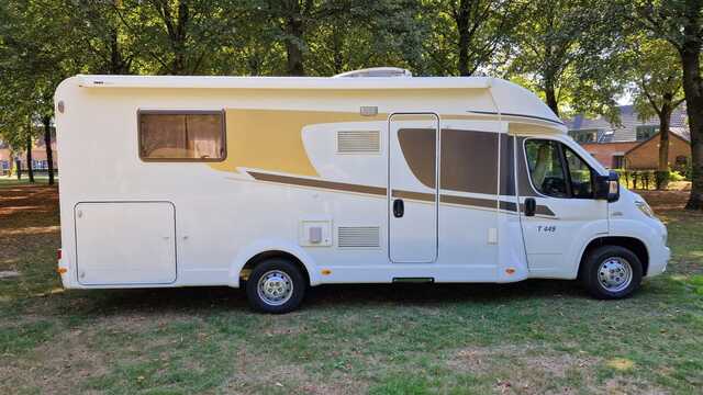Fiat Carado T 449 Foto: 5