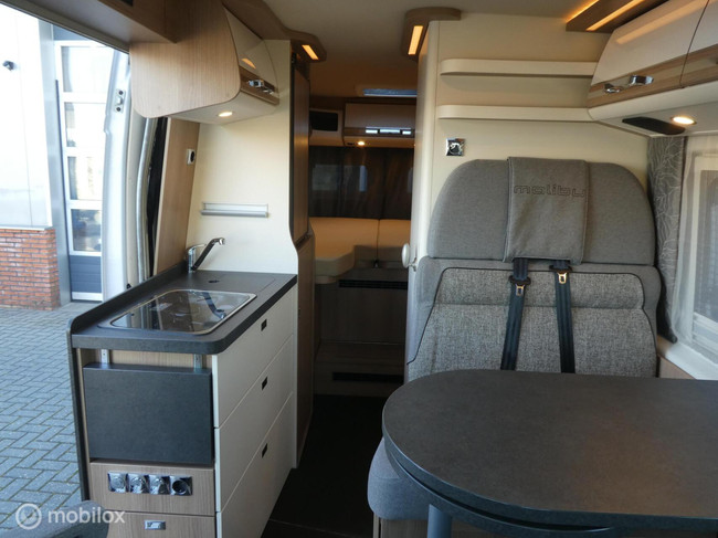 Carthago Malibu Van Comfort 640 LE AUTOMAAT| Lengtebedden foto: 12