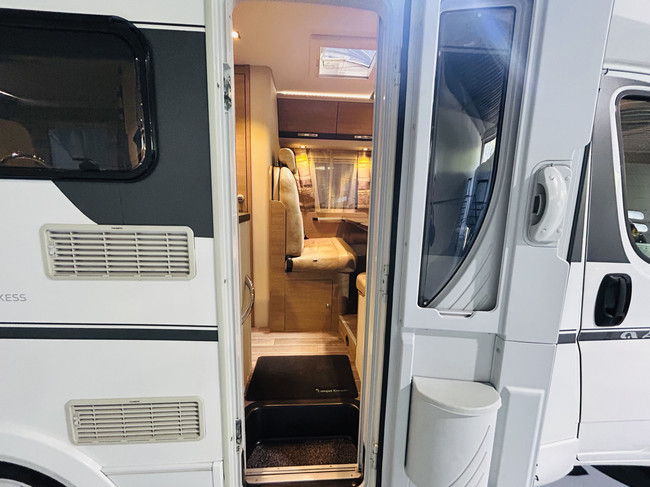 Adria COMPACT SL Axess, Camas separadas foto: 14