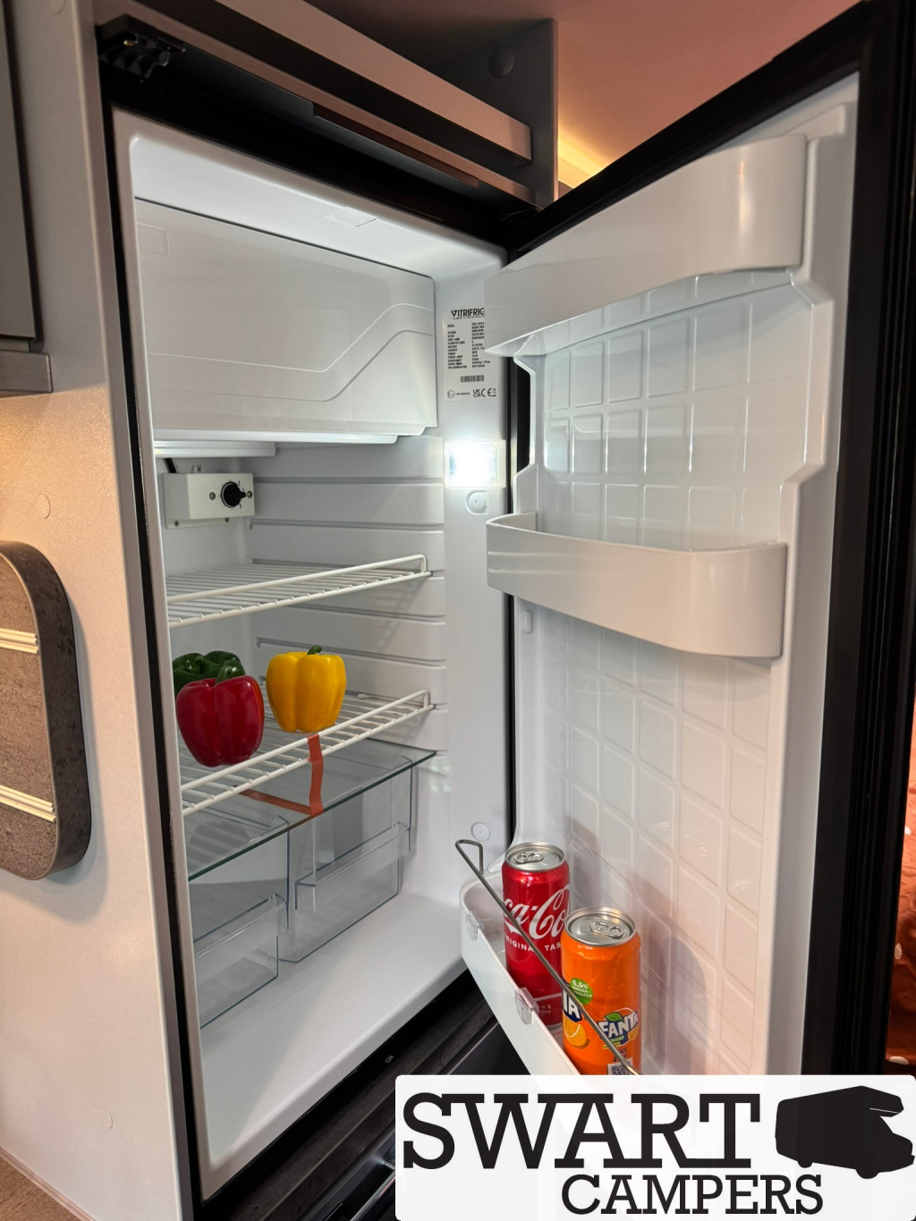 Weinsberg CaraBus Grey 630 ME Edition [Fire], Lengtebedden Automaat Maxi foto: 13