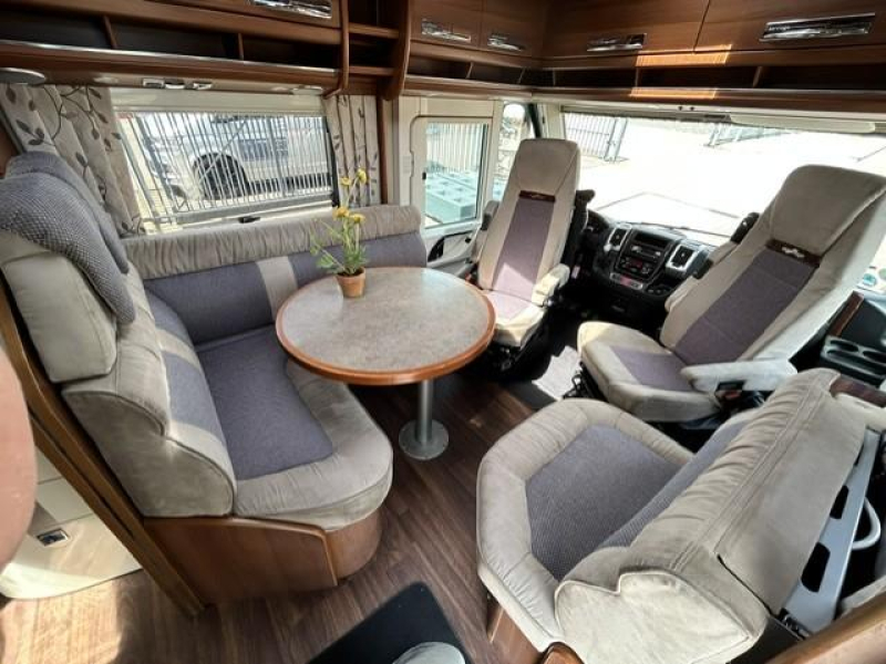 Carthago Chic E-line 51 QB 2x Airco Levelsysteem  foto: 6