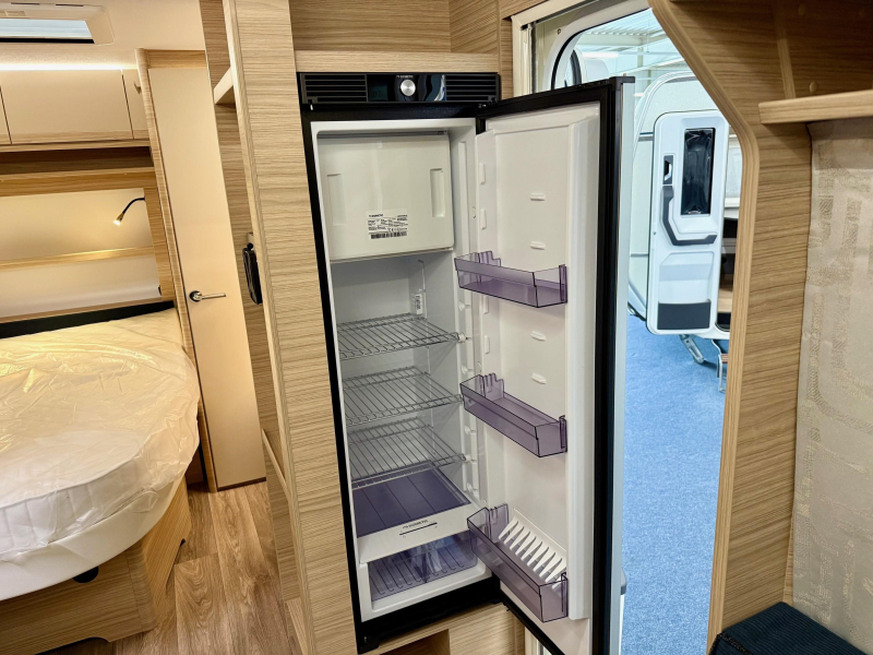 Fendt Bianco Activ 445 SFB modeljaar 2026  foto: 22