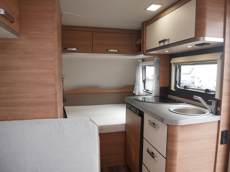 Weinsberg CaraOne 390 QD Incl. awning photo: 5