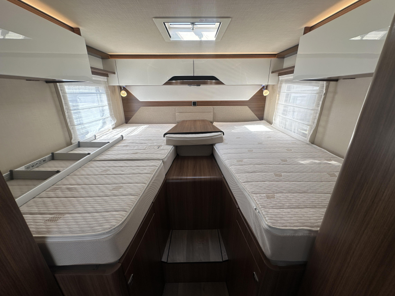 Hymer B 580 MCI Mercedes ALKO Automaat  foto: 9