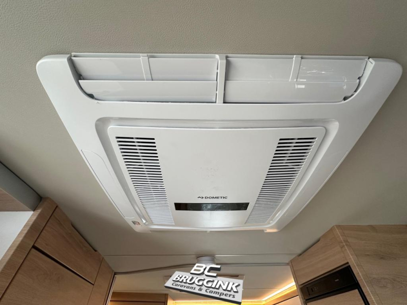 Knaus Sudwind Black Selection 500 UF Foto: 7