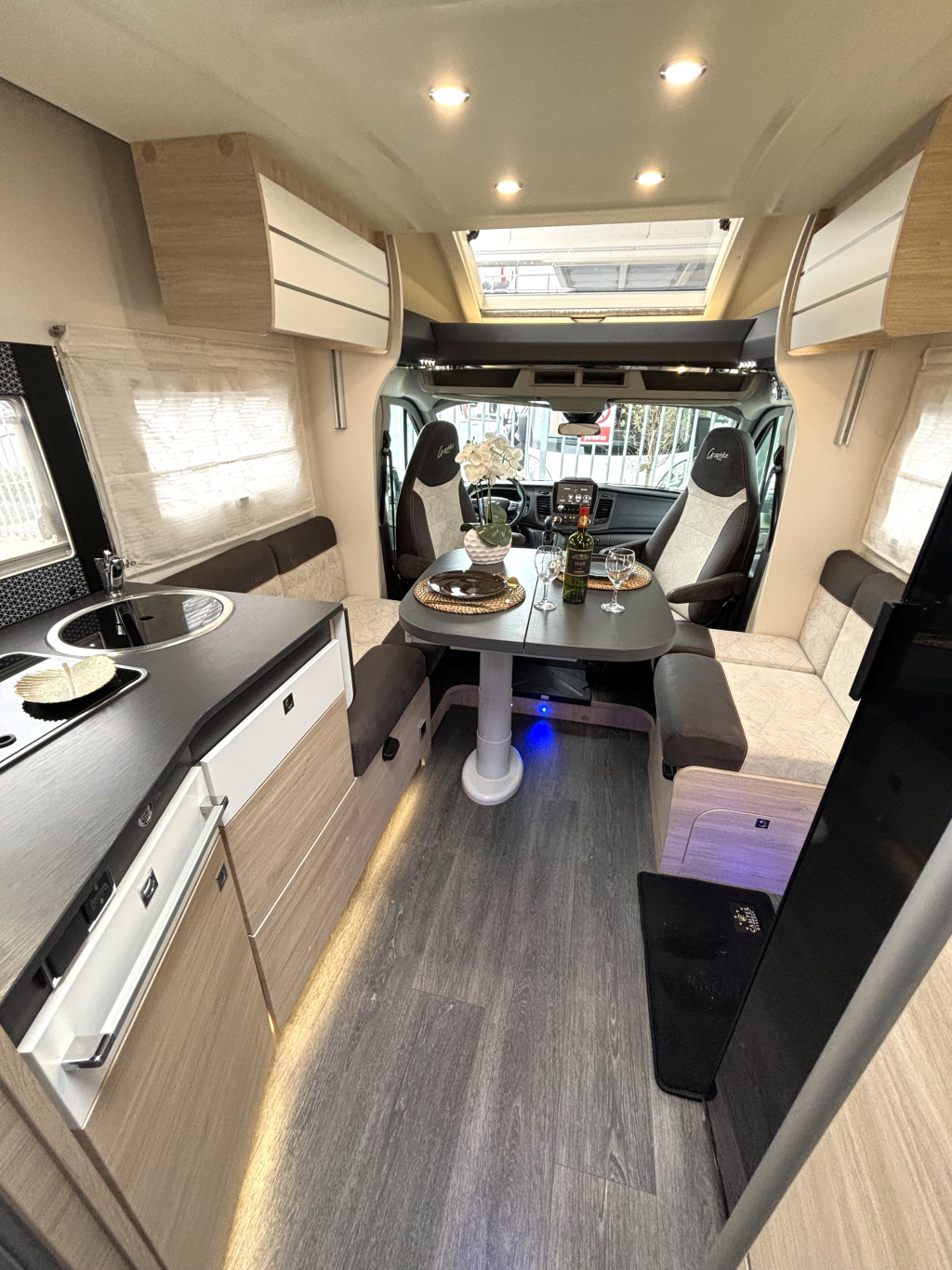 Challenger Graphite VIP 328 AUTOMAAT QUEENSBED HEFBED F2F foto: 12