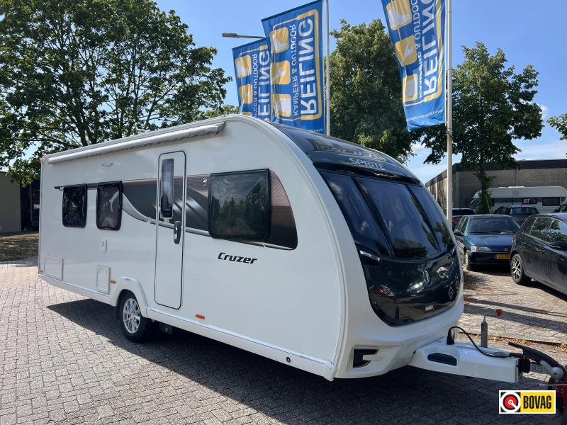 Sprite Cruzer 520 SR Mover Zakluifel Queensbed