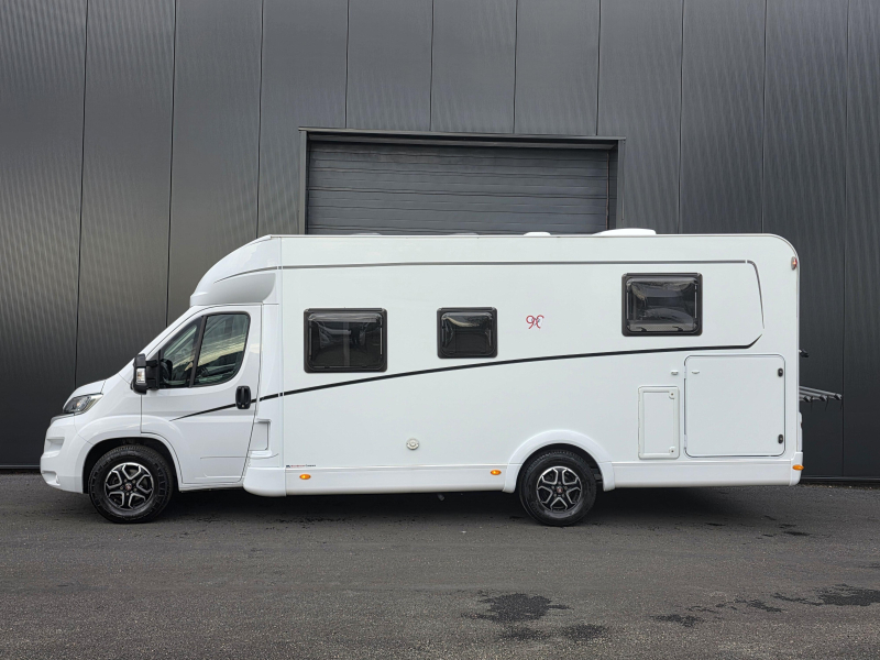 Dethleffs Just 90 T 7052 DBM Queensbed / Hefbed  foto: 6