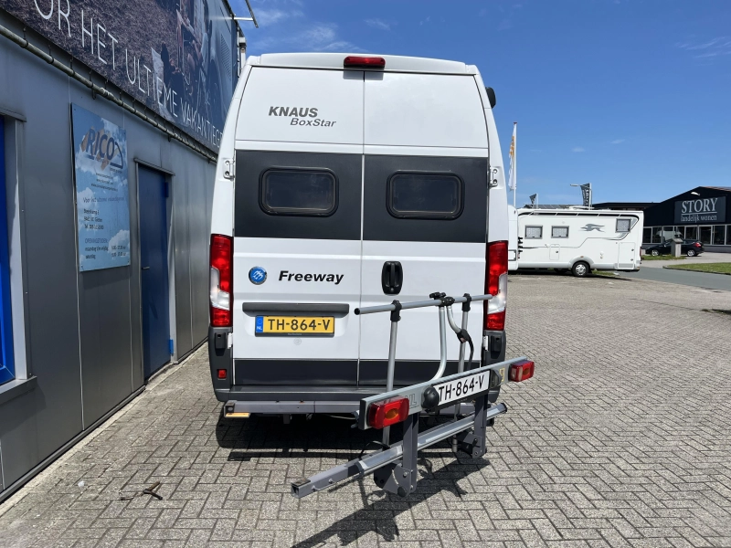 Knaus Boxstar Freeway 630 Camas longitudinales / opciones completas foto: 3