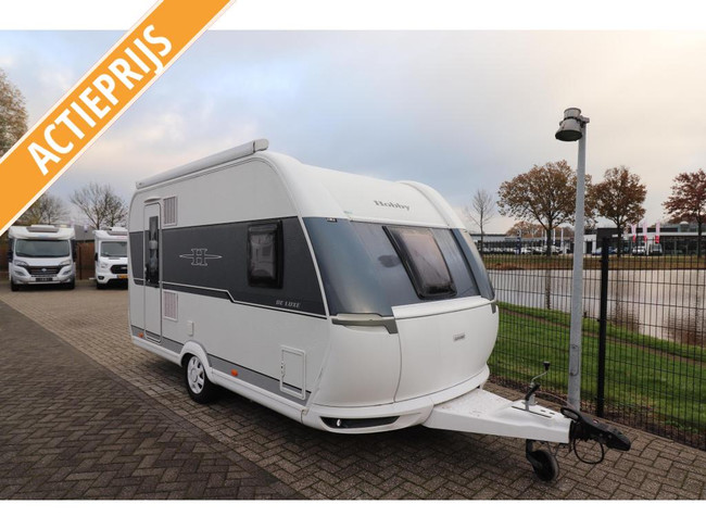 Store à cassette Thule Hobby De Luxe 400 SFE