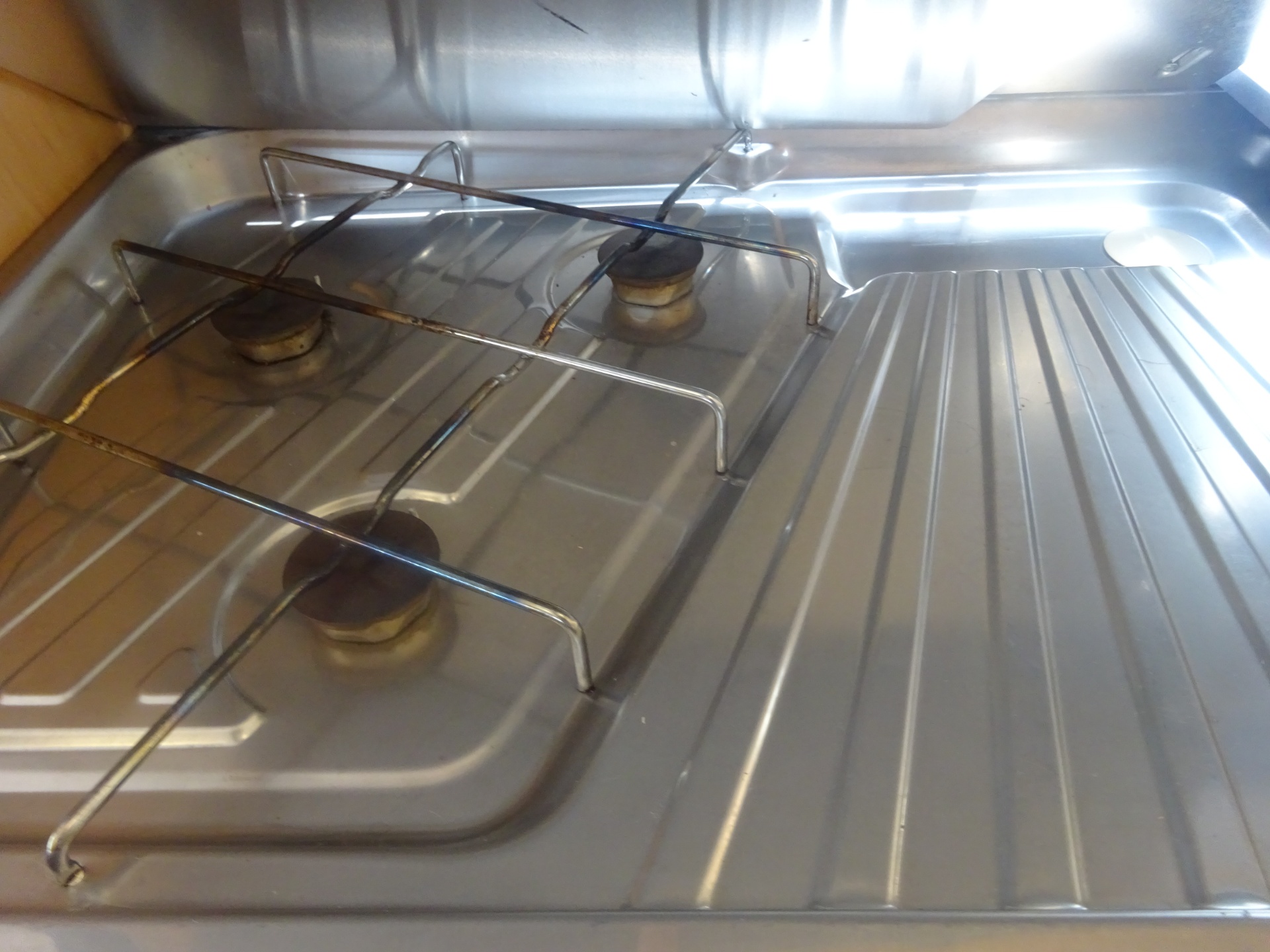 Hobby De luxe 440SF Met Brede Keuken +Vast Bed en Treinzit foto: 14