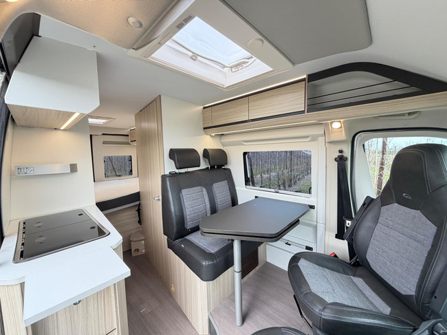 Adria Twin Plus 600 Solar / 2 a&ntilde;os de garant&iacute;a / &iexcl;PRECIO DE OFERTA! foto: 1