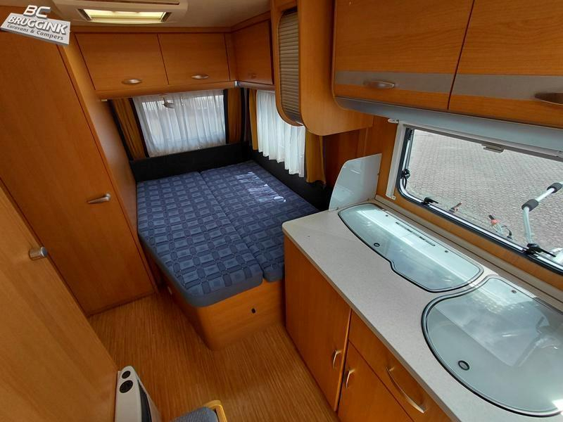 Knaus Sport 450 FS MOVER AIRCO AWNING photo: 5