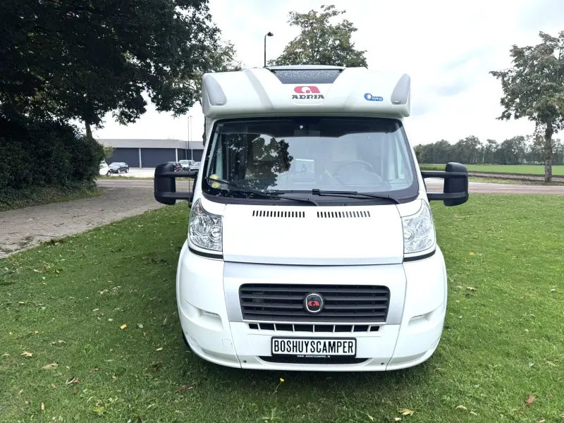 Adria Coral S 690 SC Queens-bed  foto: 7