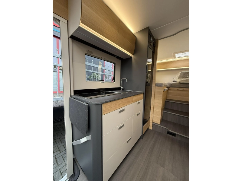 Adria Coral 600 SL - SISTEMA DE NIVELACI&Oacute;N foto: 16