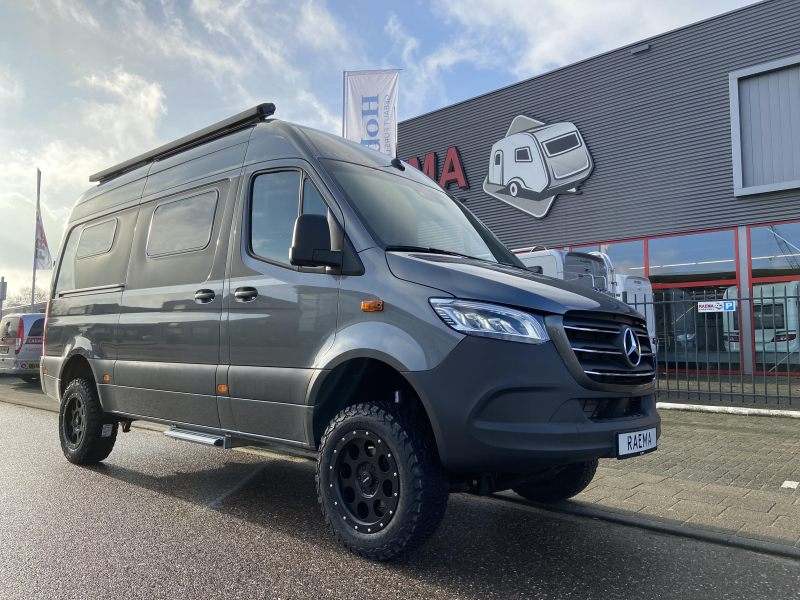Frankia Yucon 6.0 GD 4x4 L&auml;ngsbetten Offroad Foto: 2