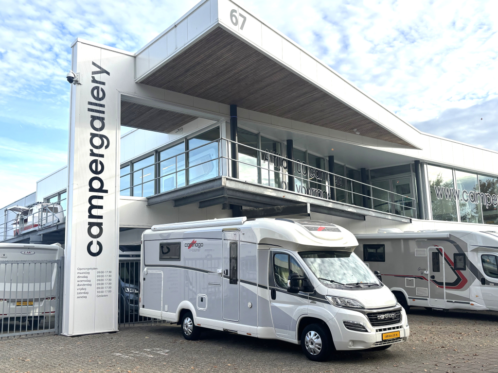 Carthago C-Tourer 150T QUEENSBED+HEFBED GELIJKSVLOERS EURO 5