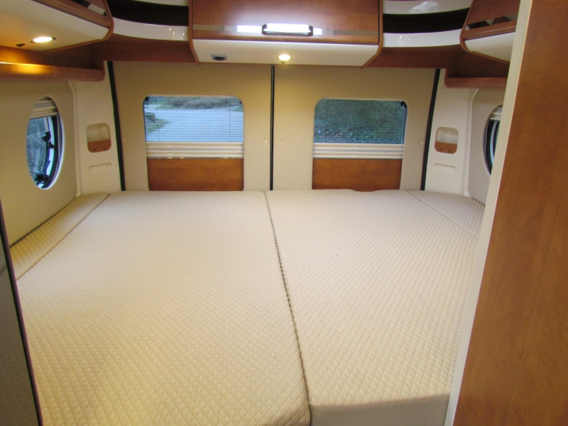 Malibu Charming GT Skyview 600 DB Dwarsbed, Automaat,  foto: 2