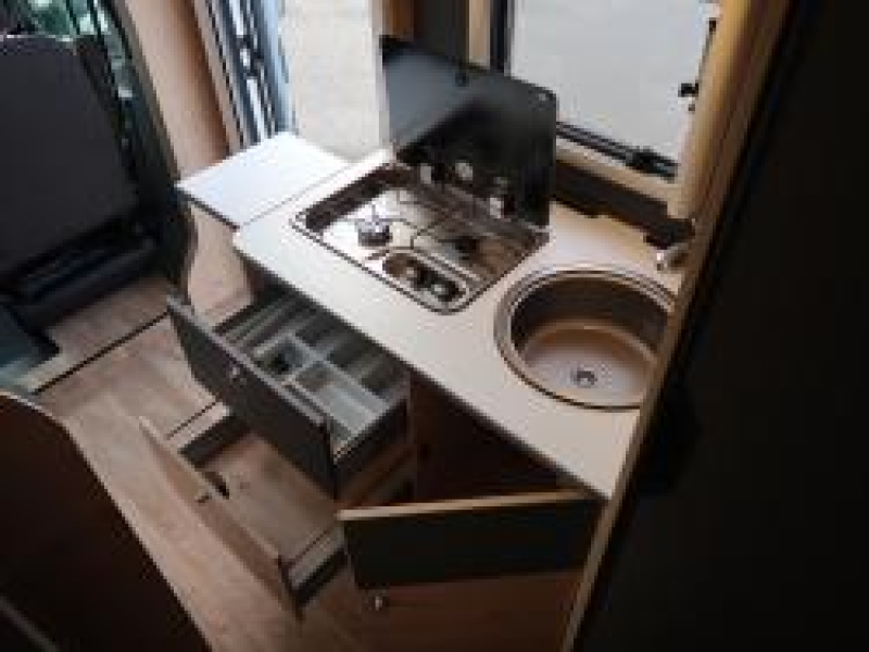 Dethleffs Globebus Go T45 RIJD NU IN HUUR !  foto: 11
