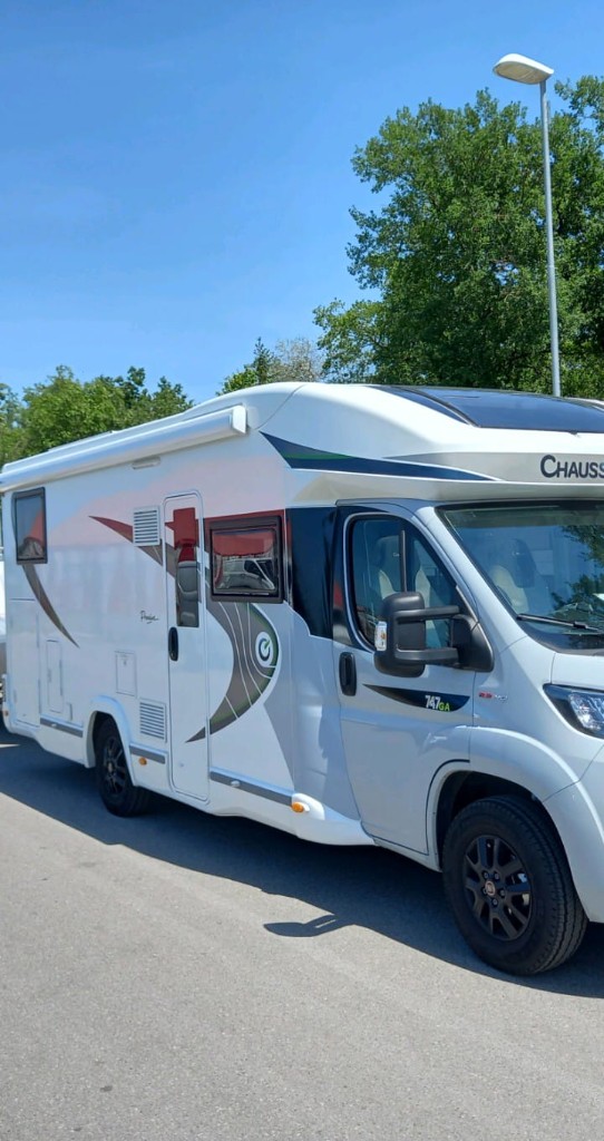 Chausson 747ga premium photo: 2