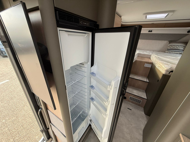 Hymer GT-S 685 Mercedes Foto: 13
