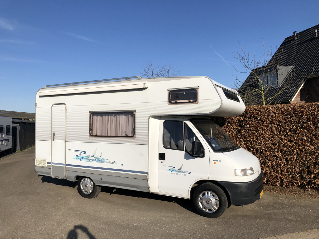 Dethleffs A5830 5 pers starters camper  foto: 3