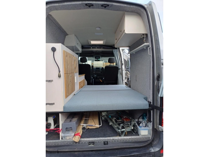 Nissan NV400 photo: 5