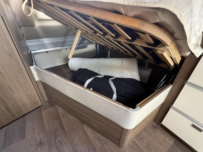 Eriba Nova S 545 Fransbed Rondzit Airco Winterpakket Mover foto: 21