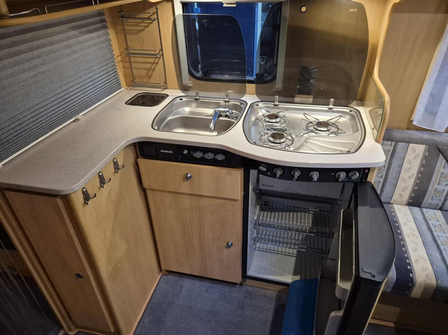 Dethleffs EN3 Enkele bedden, mover UNIEK aparte badkamer+ VT foto: 12