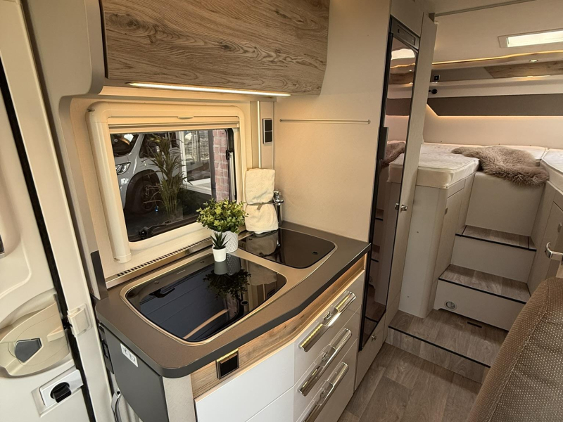 Hymer Exsis 580 T foto: 17