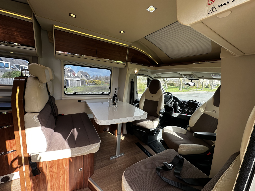 Adria Matrix M 670SL photo: 7