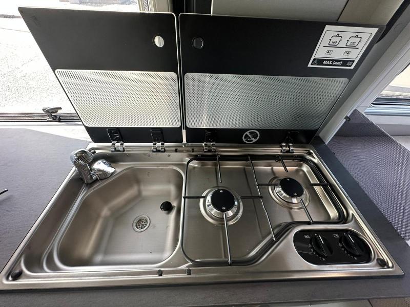 Weinsberg CaraTour 550 MQ 6-traps automaat XL 170PK  foto: 5