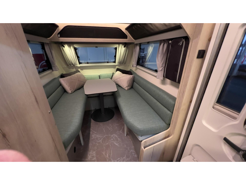 Easy Caravanning GetAway Xcite Caravana del a&ntilde;o 2026 foto: 13