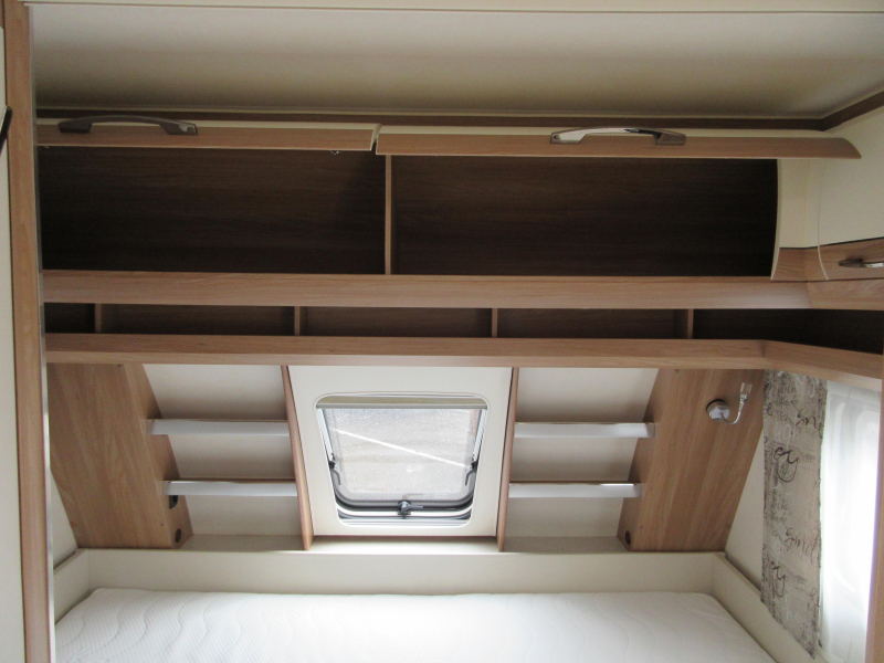 Hobby De Luxe 455 UF SEHR GEPFLEGT UND MIT MOVER Foto: 4