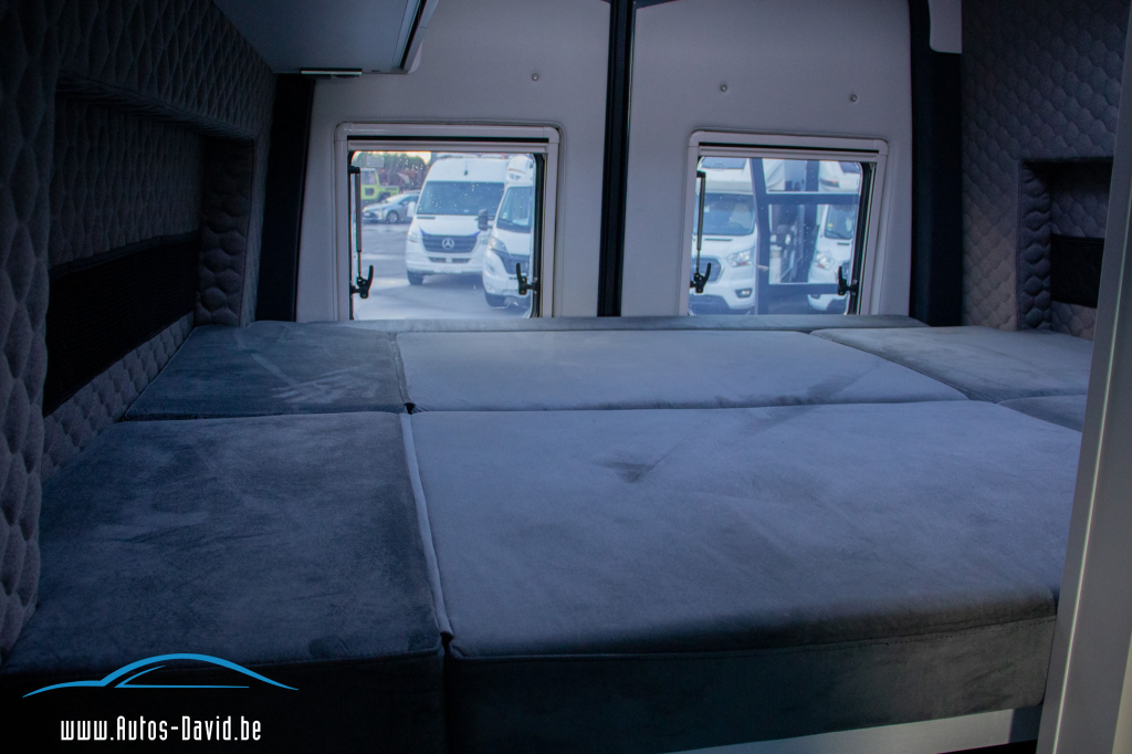Mercedes Sprinter 319 CDI 4X4 foto: 5