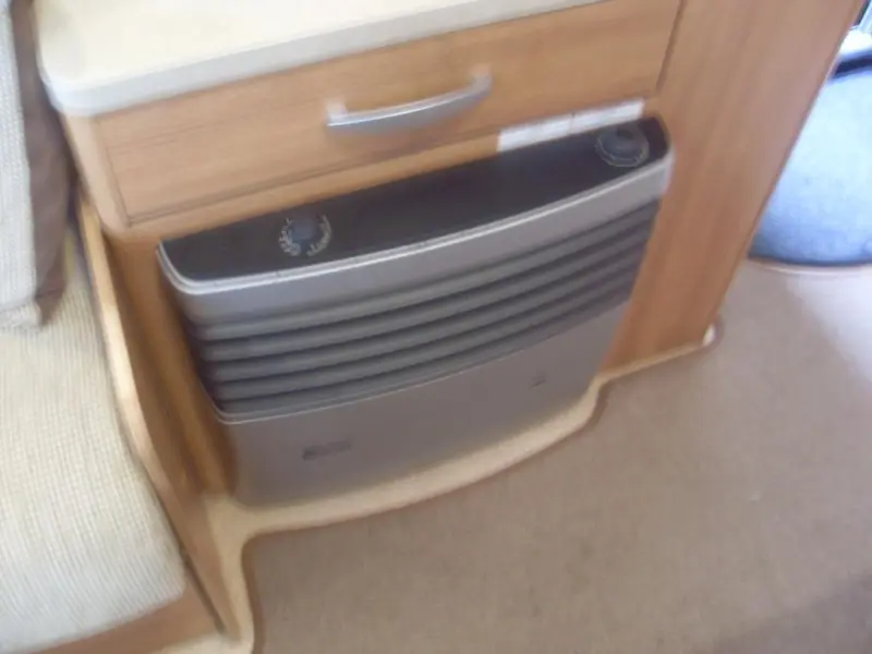 Sprite Cruzer 460 SR met Mover  foto: 7