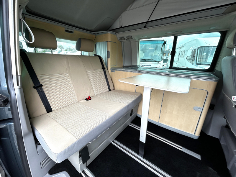 Volkswagen Westfalia California Hefdak/5-cil/4.7m/2009  foto: 12