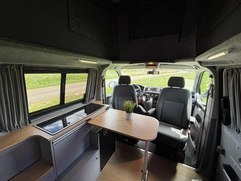 Volkswagen T5  foto: 9