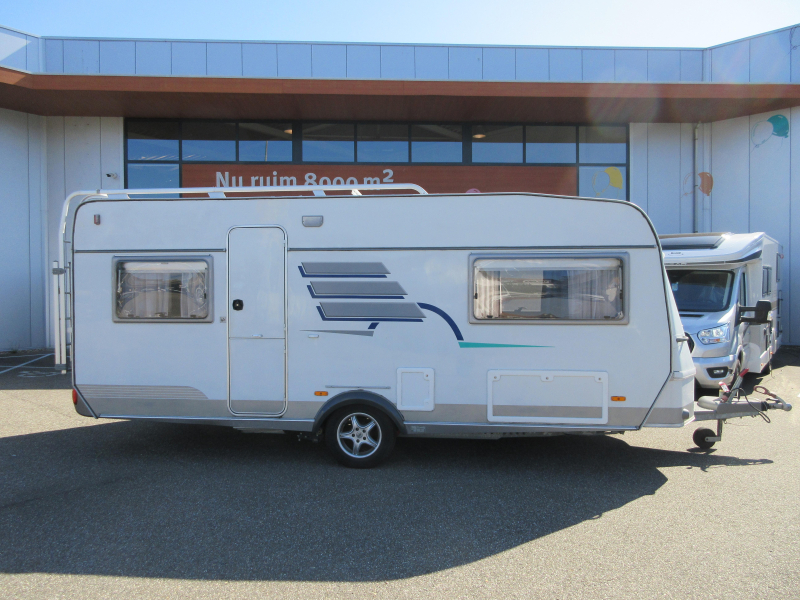 Eriba Nova 532 WITH AIR CONDITIONING AND MOVER photo: 1