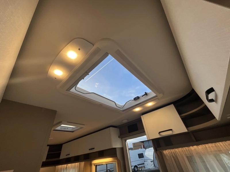 Dethleffs C'go Active 475 EL SINGLE BEDS-DISCOUNT! photo: 11