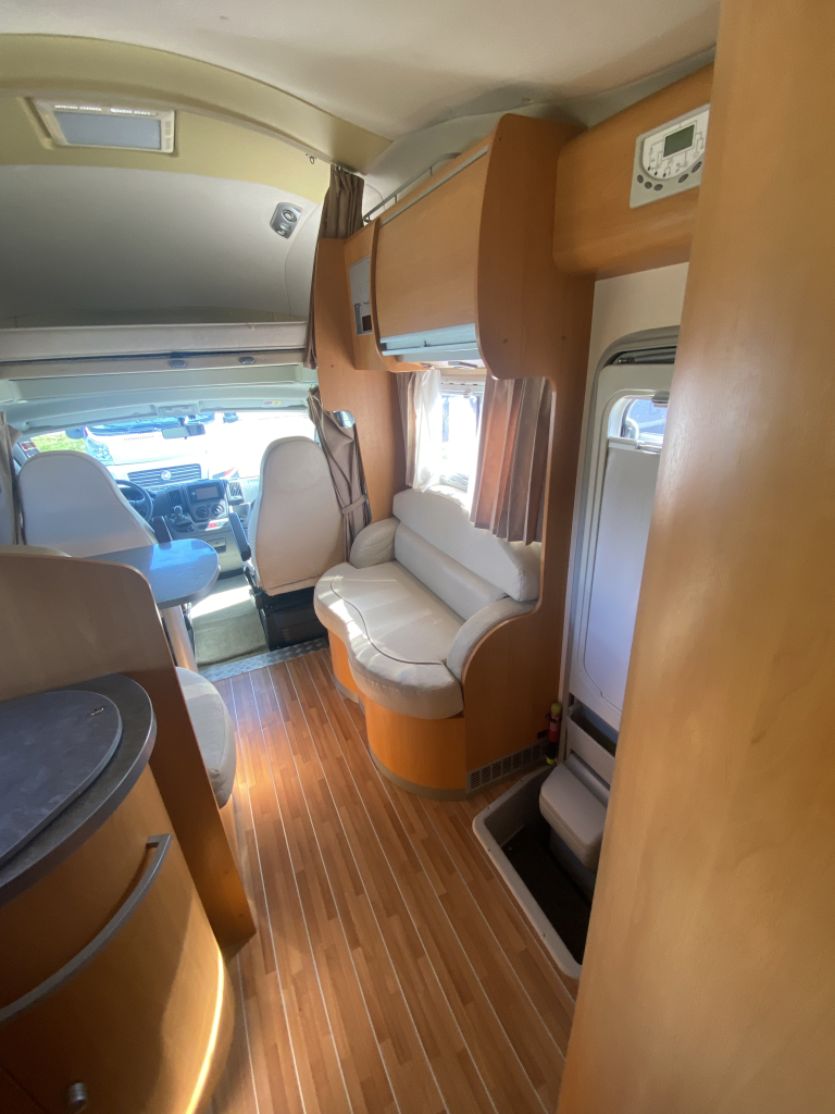 CI Mizar Garage Living 3.0 MultiJet 180 PK, Alkoof, Dwars-bed achter, Garage, Motor-airco, Zeer compleet, 1e eigenaar, Bj, 12 – 2007. Camper centrum on the road Marum  foto: 19