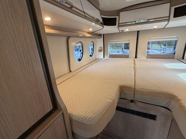 Malibu 640 LE Charming GT 9T-Automatic Single Beds Skyview Bike Swing photo: 18