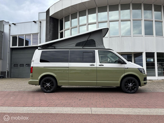 Volkswagen T6 2017 Buscamper Nevada Two-tone! Foto: 12