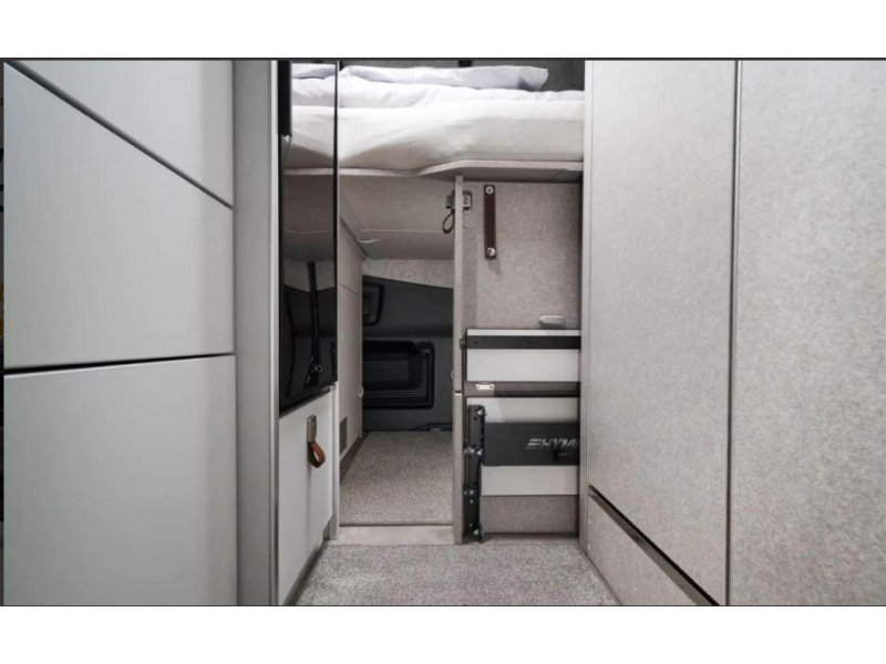 Hymer Grand Canyon S 600 4 PERSONAS+TECHO ELEVABLE-170CV foto: 7