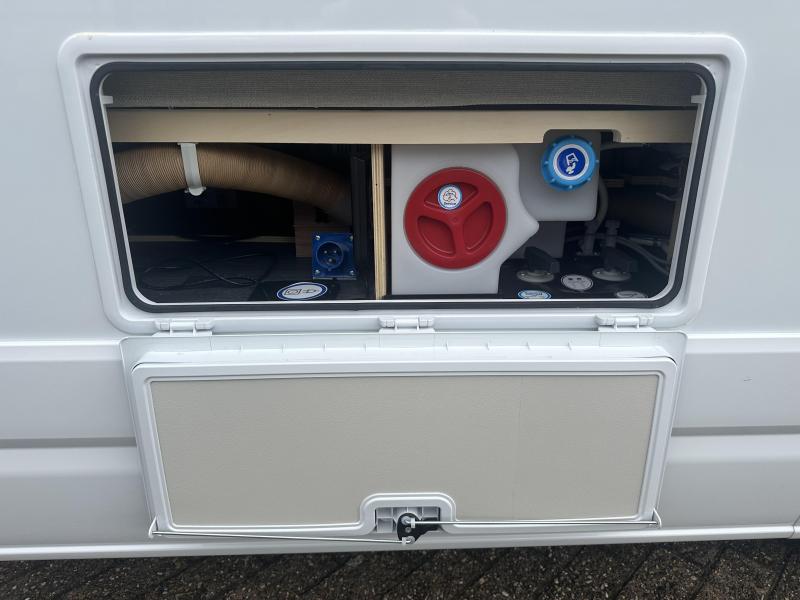 Weinsberg Xcursion 500 LT ACTIE MET HEFDAK!  foto: 19