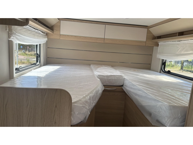LMC Cruiser V 646 G 70jr Jubileum-Autom-NAVI  foto: 19