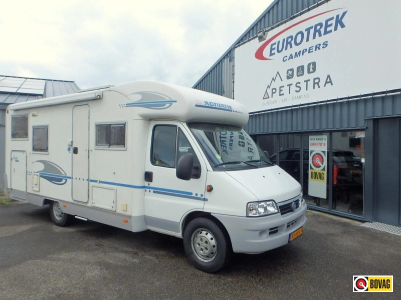 Adria Coral 680 SP