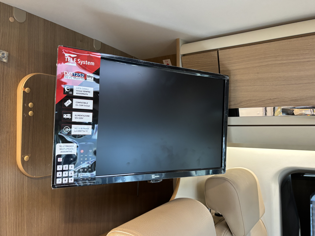 Adria Twin 600 SPT QUERBETT ANH&Auml;NGERKUPPLUNG SOLARPANEL EURO6 Foto: 17